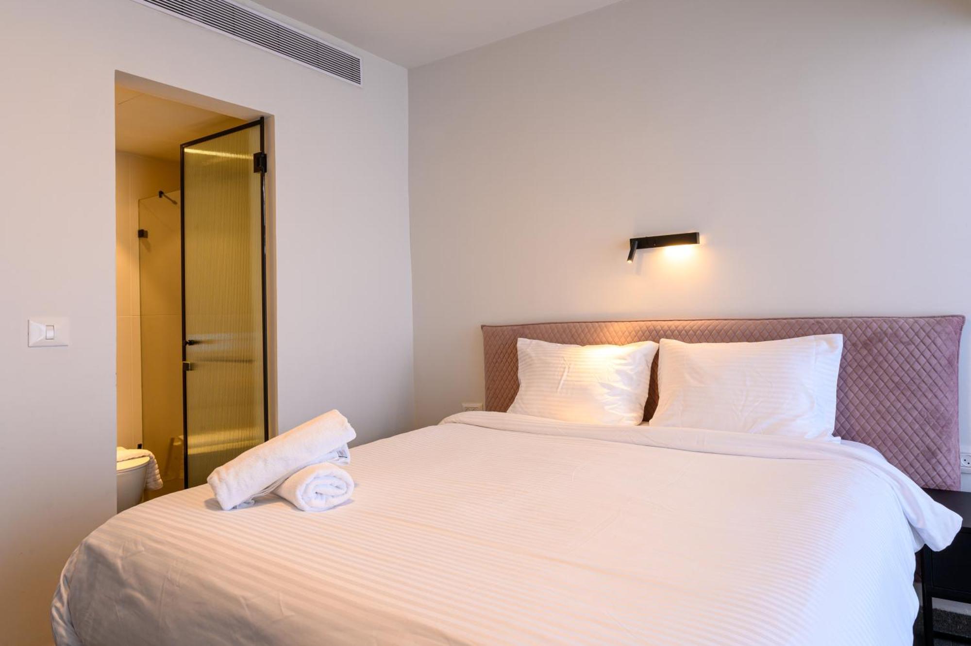 Rokah Luxury Villa At Ramat Hahayal Tel Aviv Eksteriør billede
