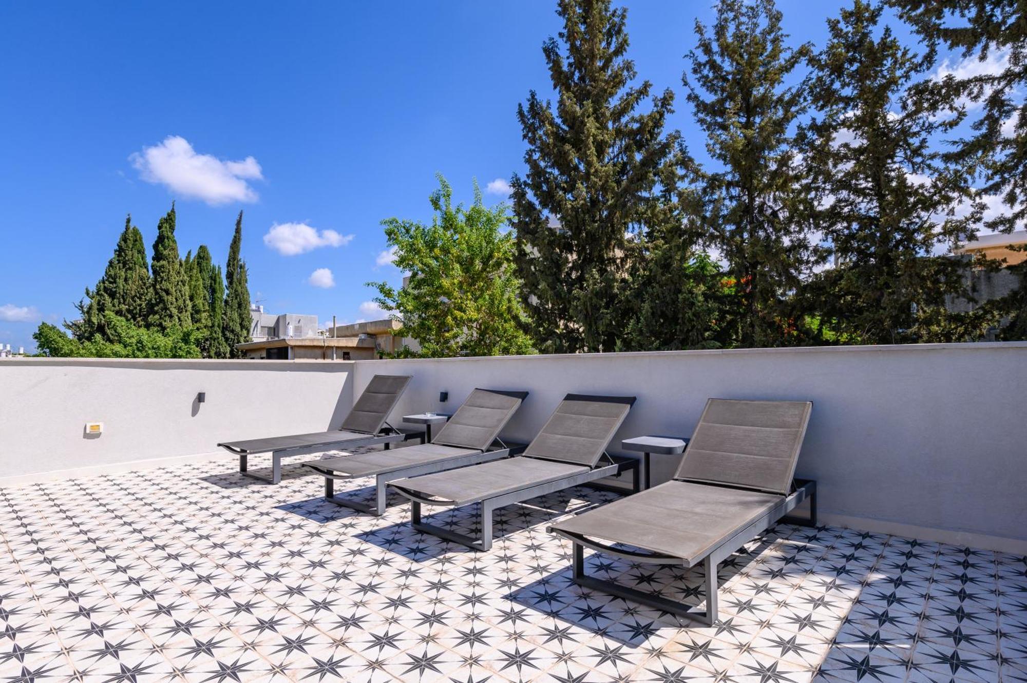 Rokah Luxury Villa At Ramat Hahayal Tel Aviv Eksteriør billede