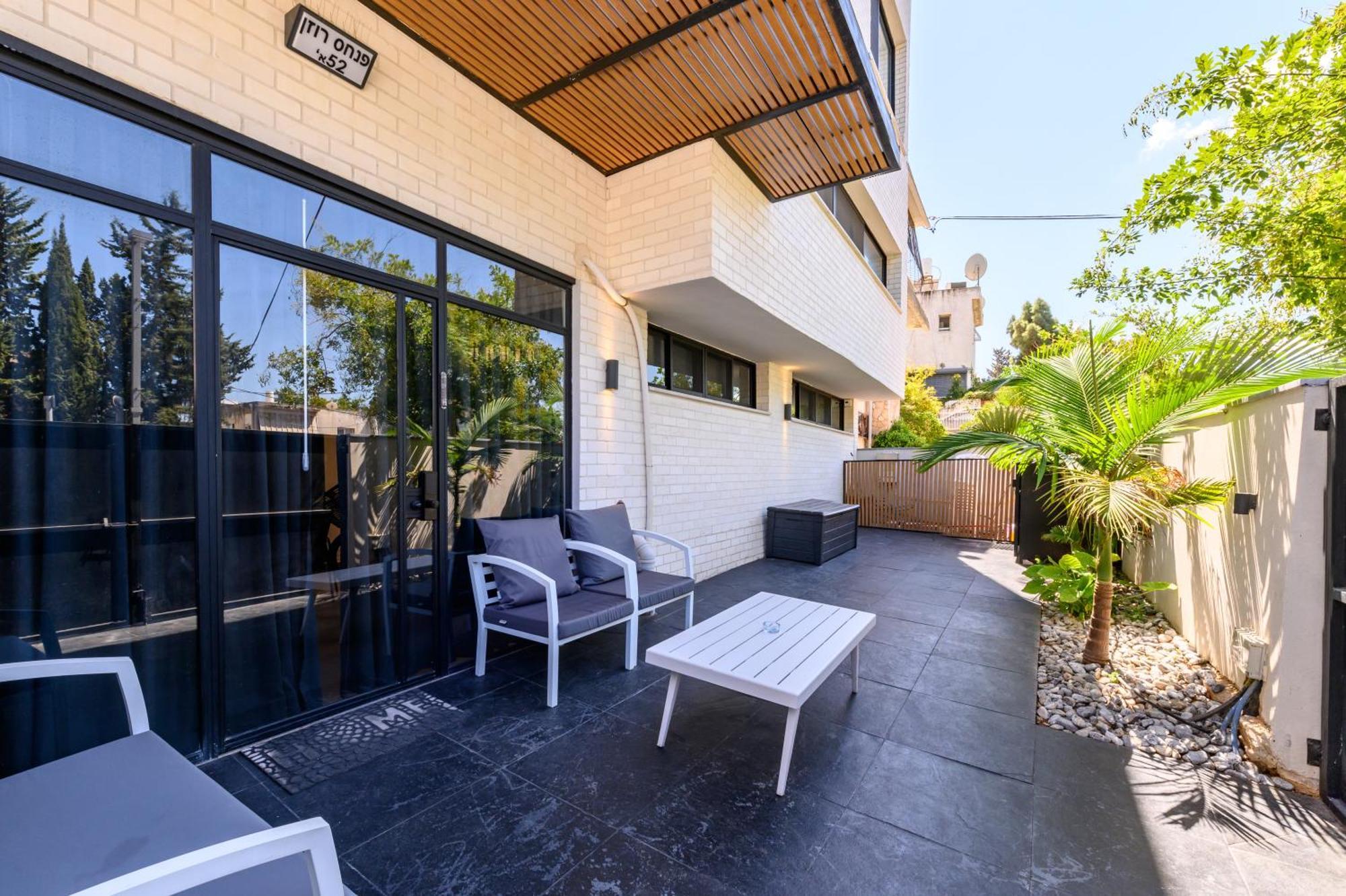 Rokah Luxury Villa At Ramat Hahayal Tel Aviv Eksteriør billede