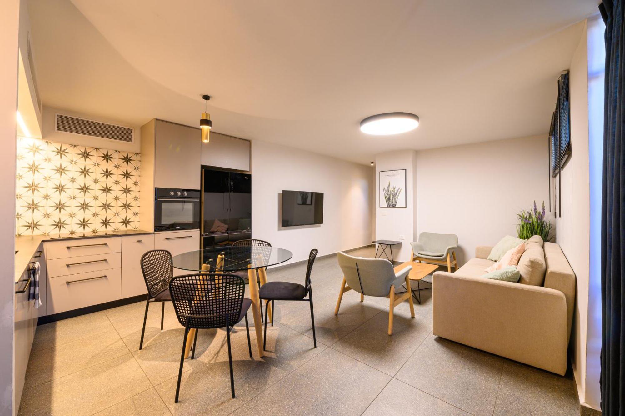 Rokah Luxury Villa At Ramat Hahayal Tel Aviv Værelse billede